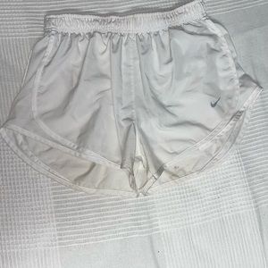 white nike shorts